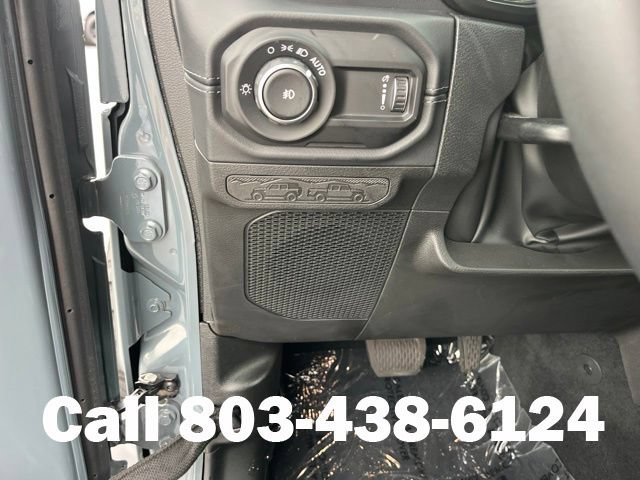 Used 2026 Jeep Wrangler Unlimited Sahara AWD/4WD image 22