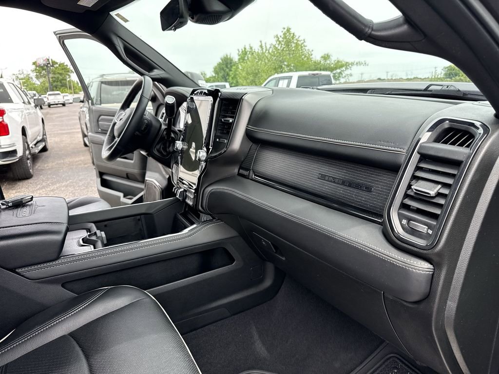 Used 2024 RAM 3500 Limited w/ Night Edition AWD/4WD image 36