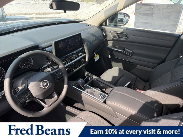 New 2026 Nissan Pathfinder SV image 16