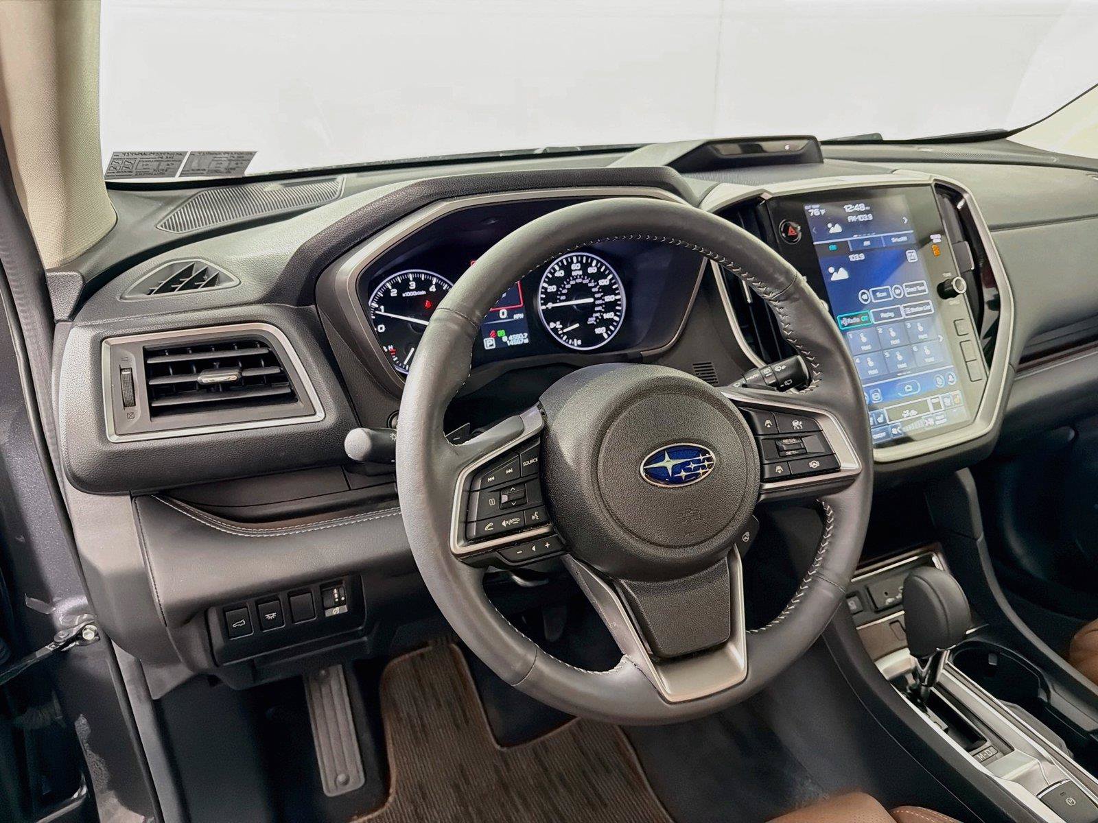 Used 2025 Subaru Ascent Touring AWD/4WD image 16