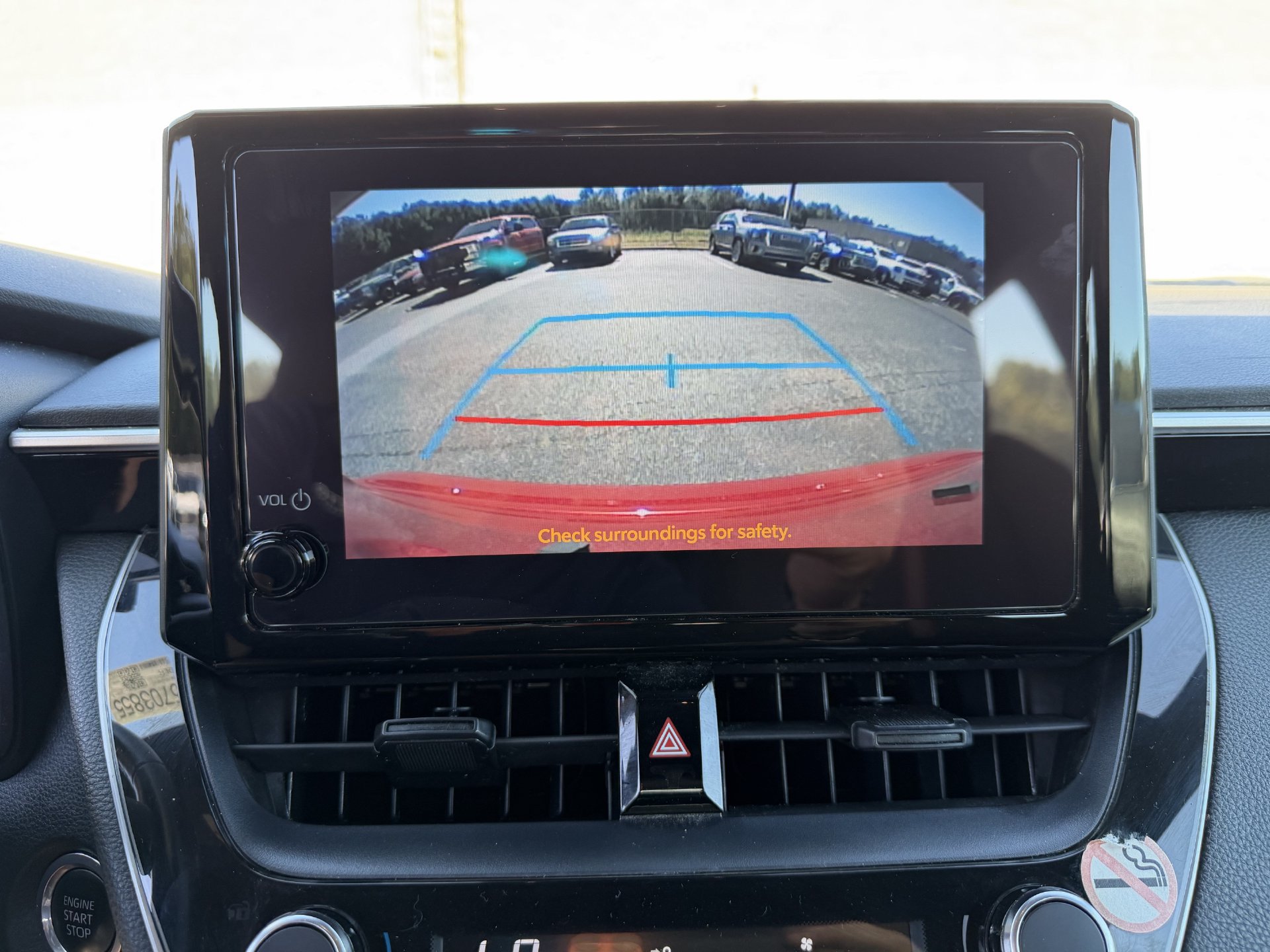 Used 2024 Toyota Corolla SE FWD image 3