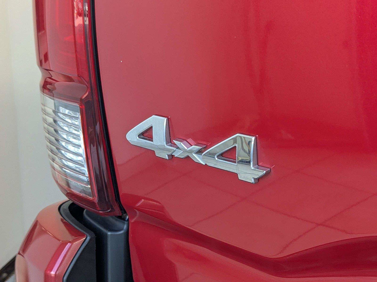 Certified 2023 Toyota Tacoma SR AWD/4WD image 9
