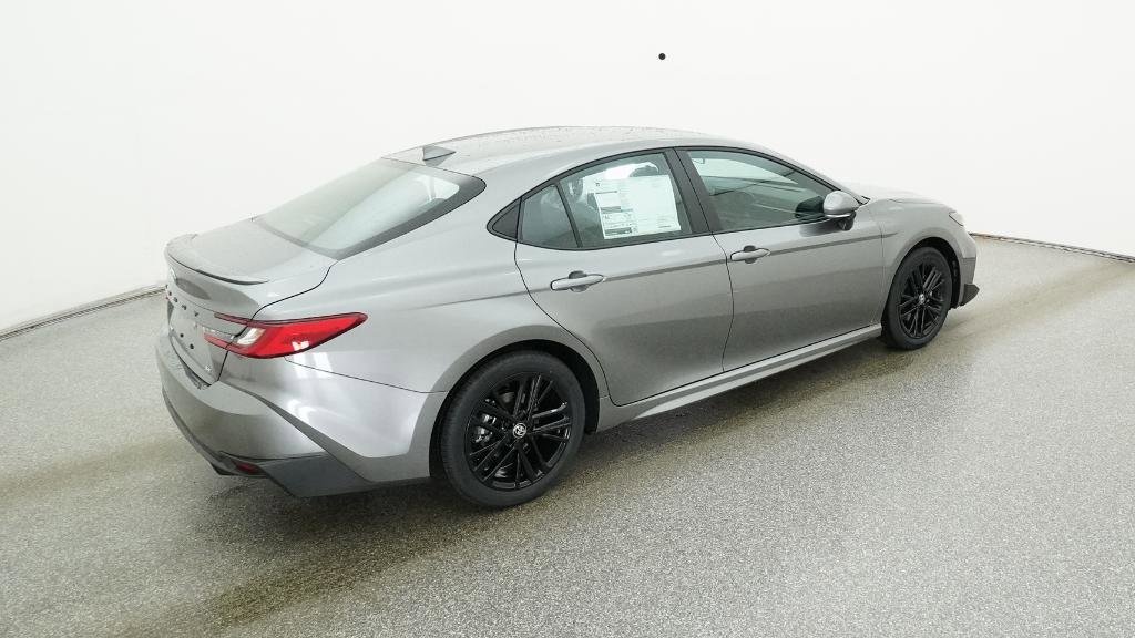 New 2026 Toyota Camry SE image 9