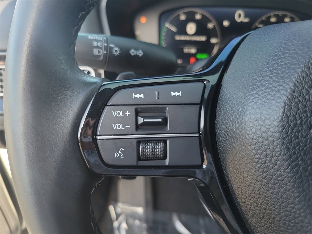 Used 2025 Honda Civic Sport Touring image 6