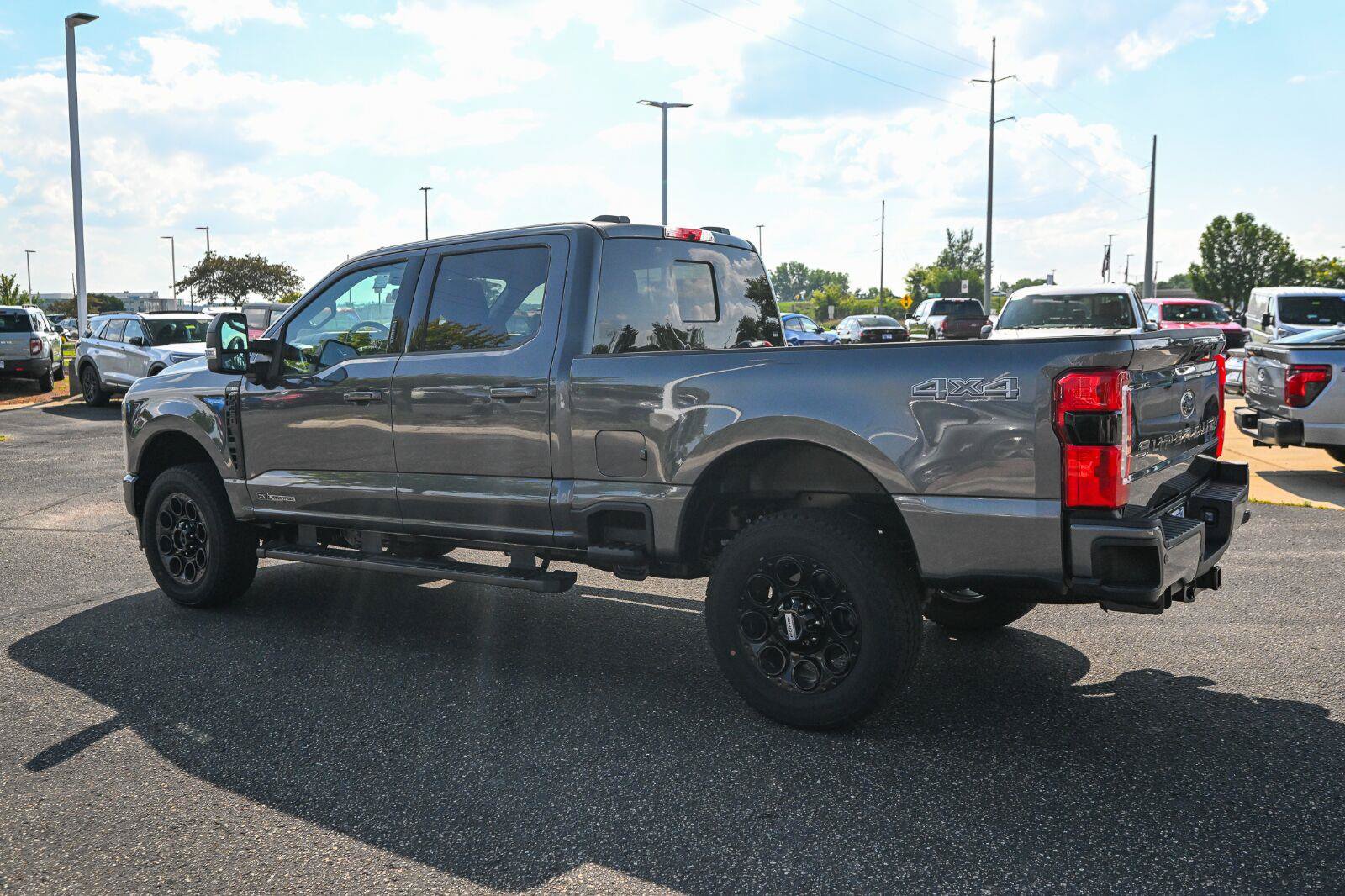New 2026 Ford F250 XLT w/ XLT Premium Package AWD/4WD image 7
