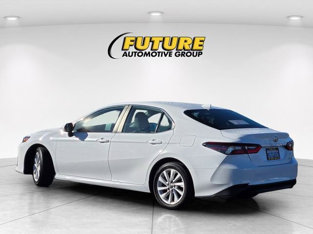 Certified 2022 Toyota Camry LE image 7