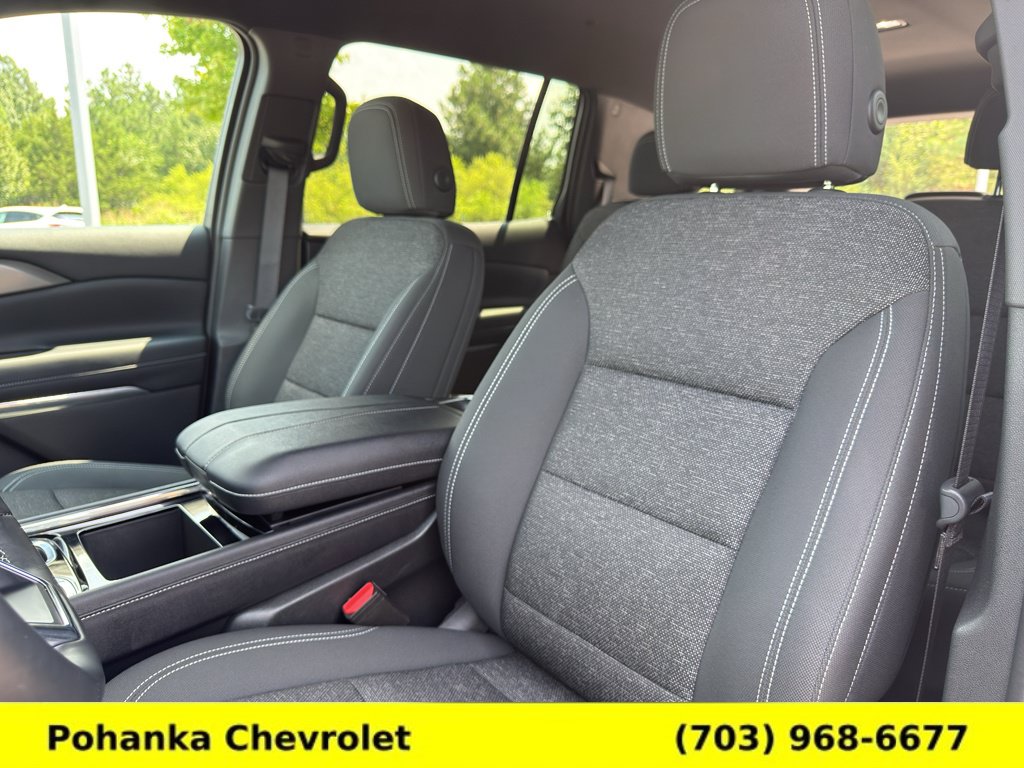 Certified 2025 Chevrolet Traverse LT w/ LPO, Floor Liner Package AWD/4WD image 22