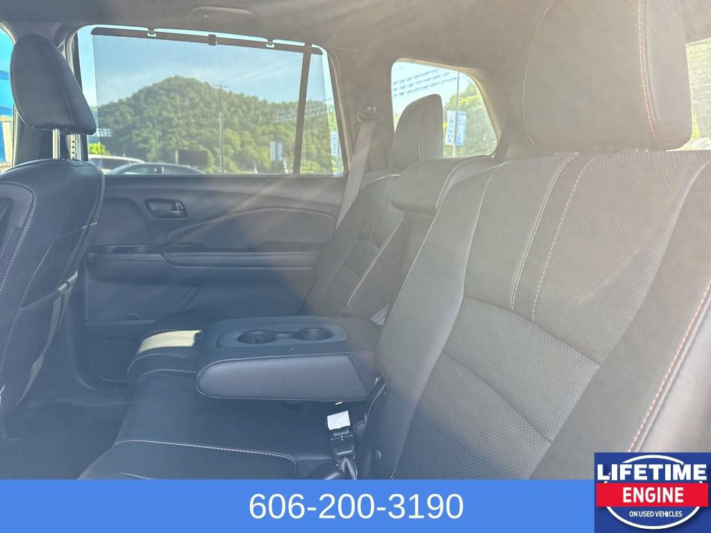 Used 2023 Honda Passport TrailSport image 14