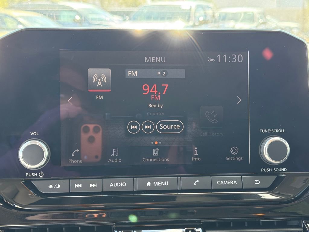 Used 2024 Nissan Pathfinder SV image 24