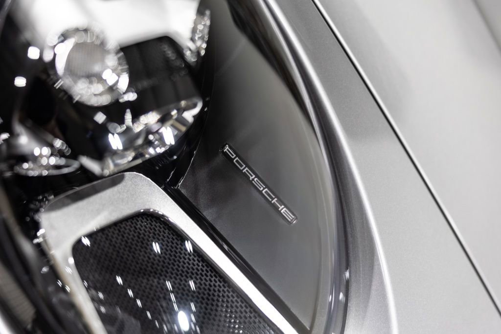 Used 2023 Porsche 911 Carrera w/ Sport Chrono Package image 29