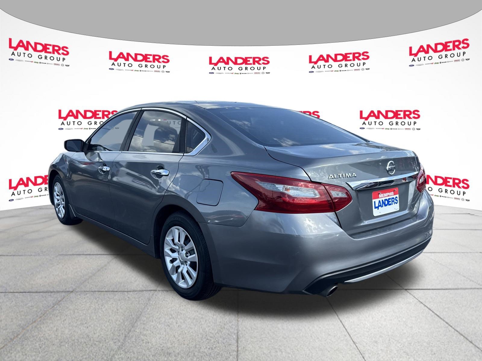 Used 2018 Nissan Altima 2.5 S w/ S Convenience Package FWD image 5