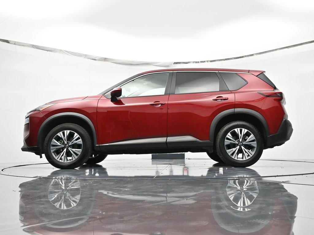 Used 2023 Nissan Rogue SV image 44