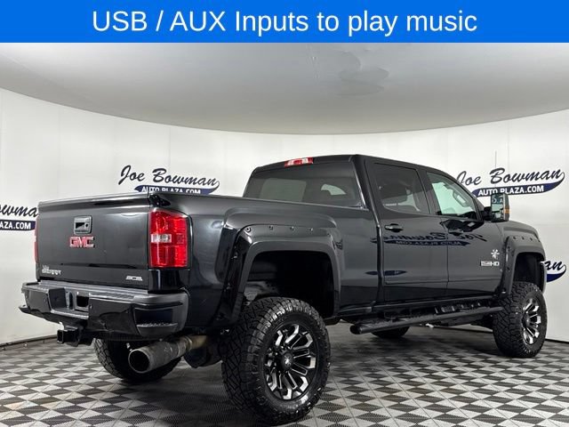 Used 2018 GMC Sierra 2500 SLT w/ Duramax Plus Package AWD/4WD image 7