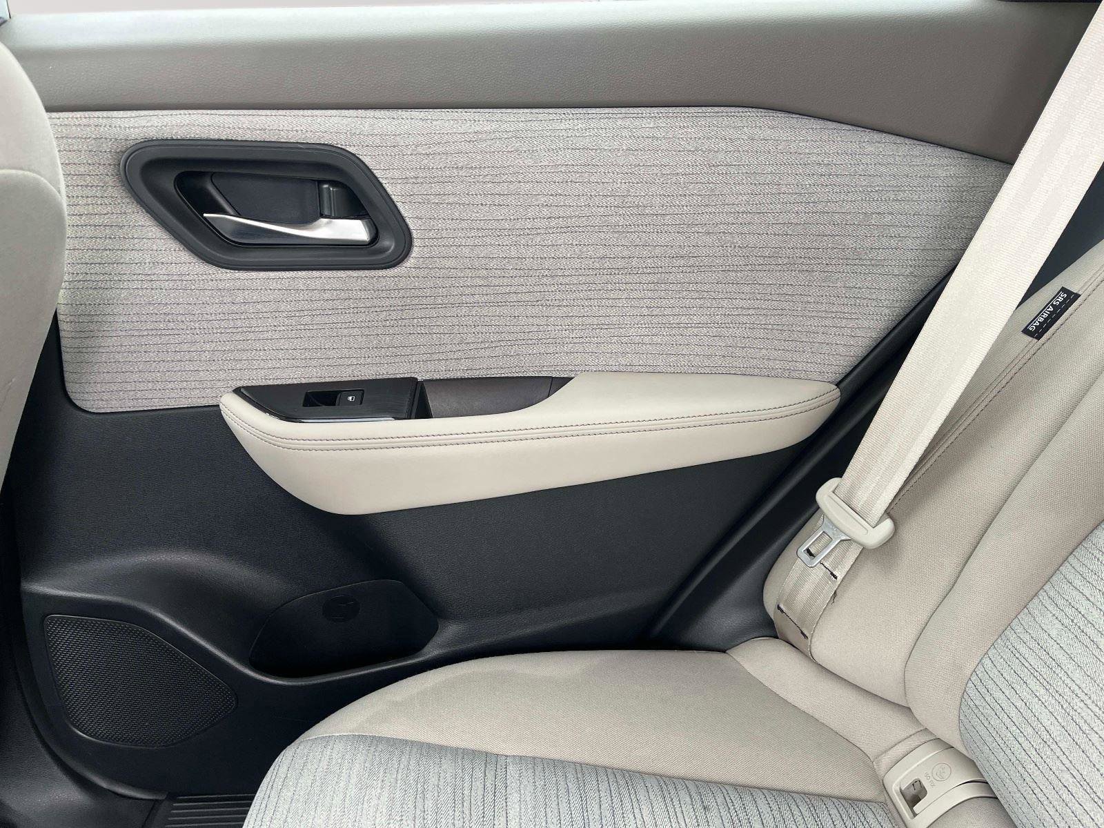 Certified 2023 Nissan Rogue SV image 15