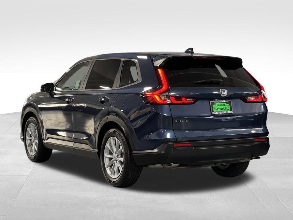 Used 2025 Honda CR-V EX image 3