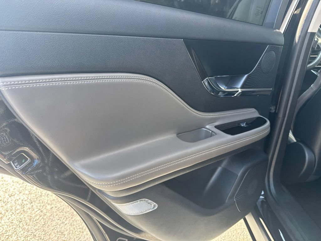 Used 2023 Lincoln Corsair Reserve FWD image 20