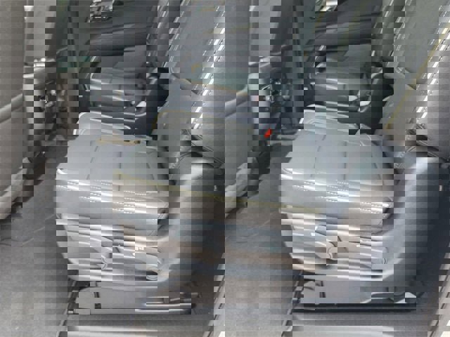 New 2025 Chevrolet Suburban Premier image 19