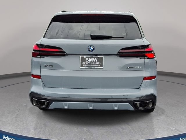 New 2026 BMW X5 xDrive50e w/ M Sport Package AWD/4WD image 5