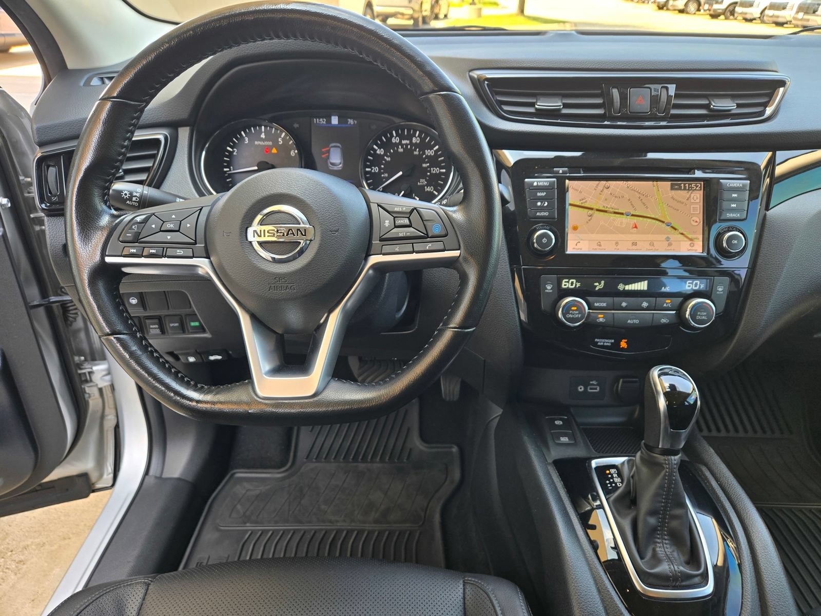 Used 2022 Nissan Rogue Sport SL AWD/4WD image 9