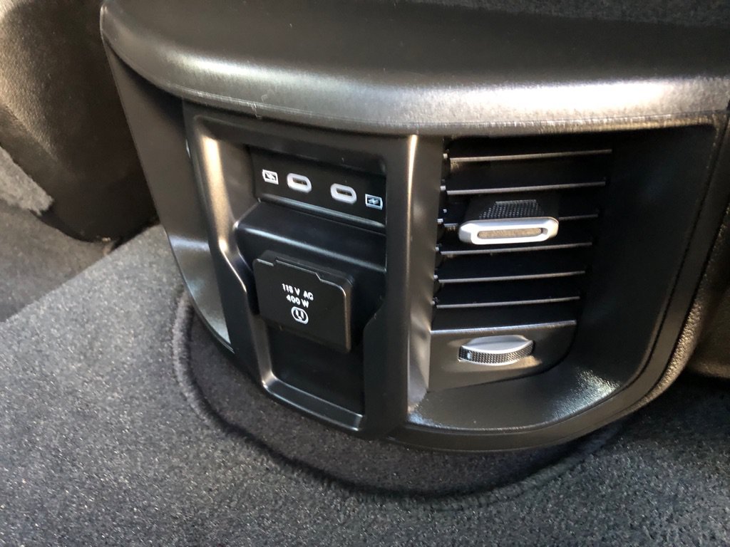 Used 2026 RAM 2500 Laramie AWD/4WD image 28