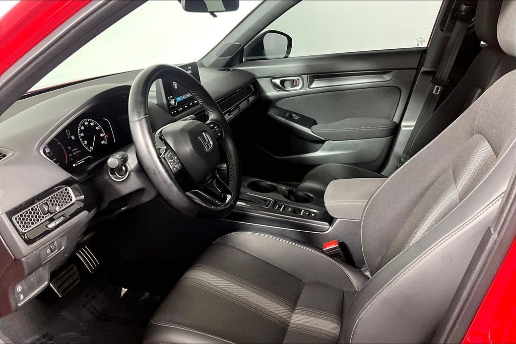 Used 2023 Honda Civic Sport image 13