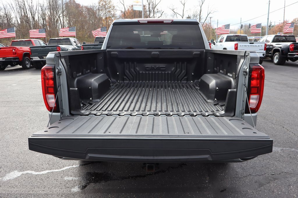 Used 2023 GMC Sierra 1500 Elevation image 28