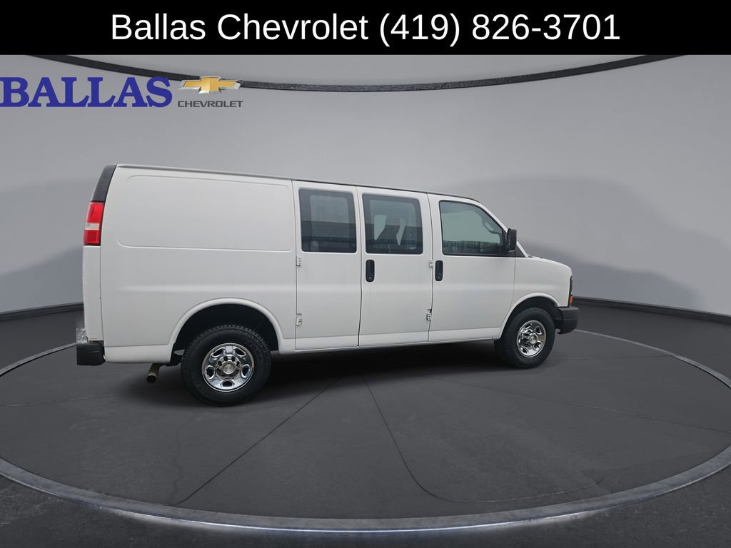 Certified 2016 Chevrolet Express 2500 image 9