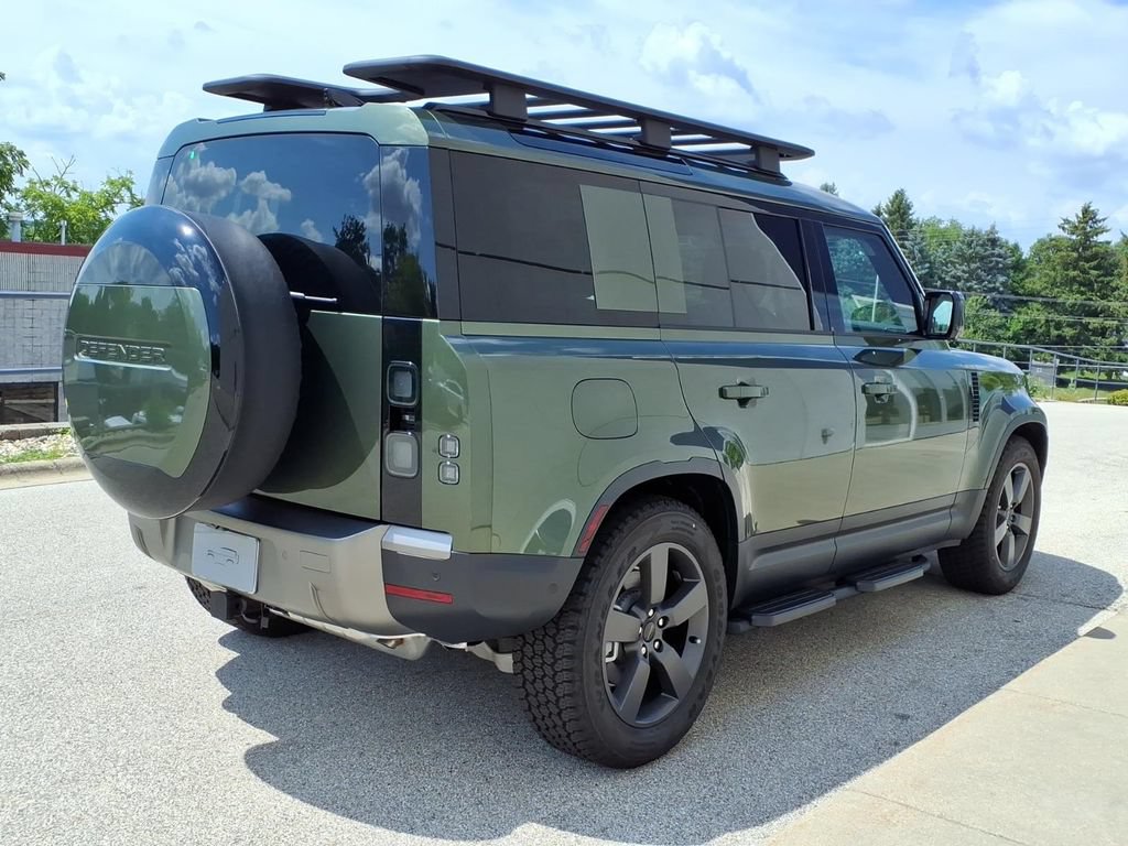 New 2026 Land Rover Defender 110 S AWD/4WD image 5