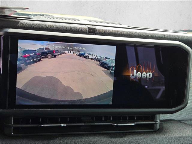 Used 2024 Jeep Wrangler Sport S image 17