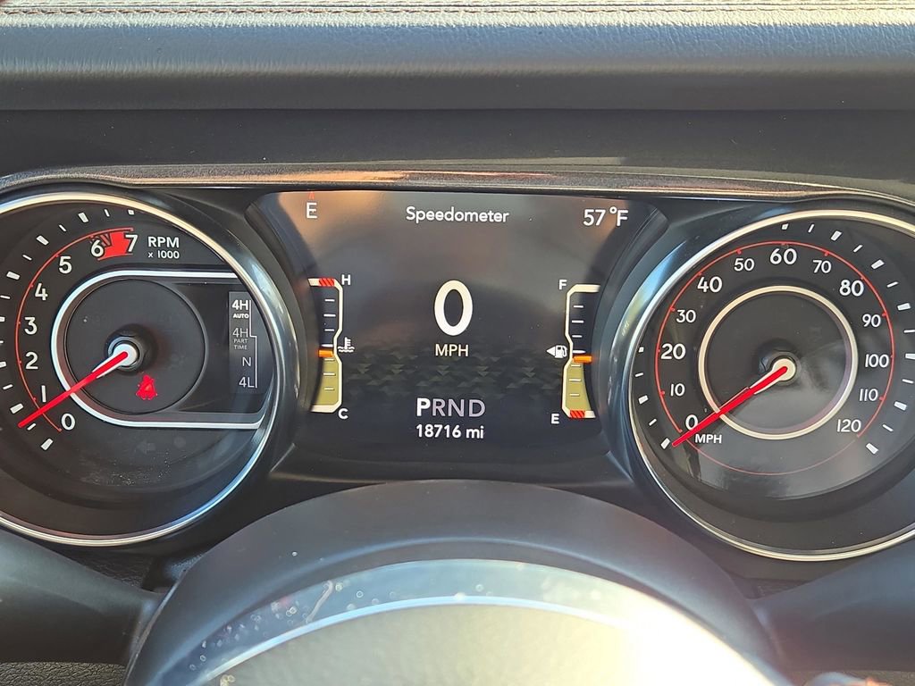 Used 2022 Jeep Wrangler Unlimited Rubicon image 32