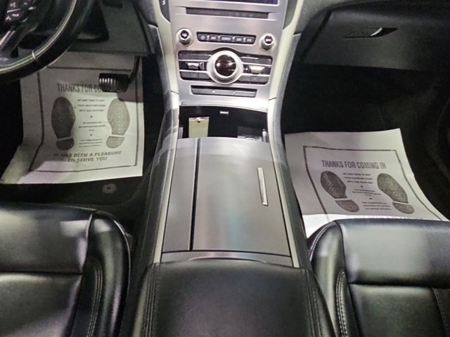 Used 2020 Lincoln MKZ w/ Convenience Package image 14