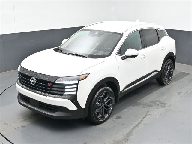 Used 2025 Nissan Kicks SR image 15