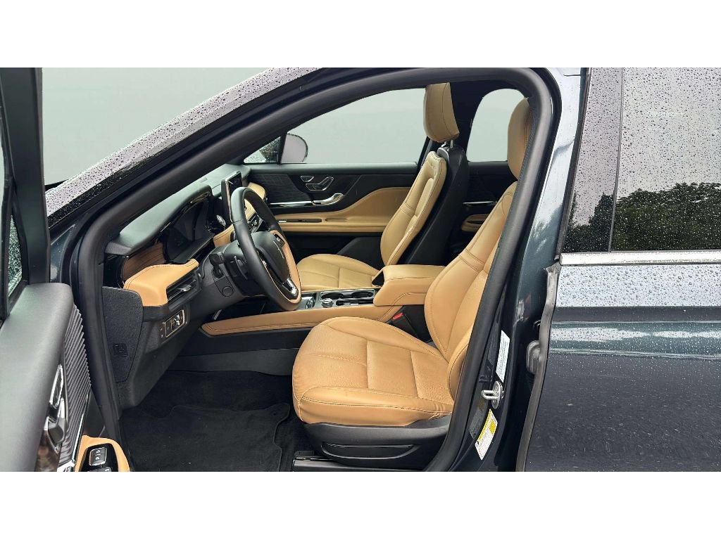 Used 2022 Lincoln Corsair Grand Touring AWD/4WD image 11