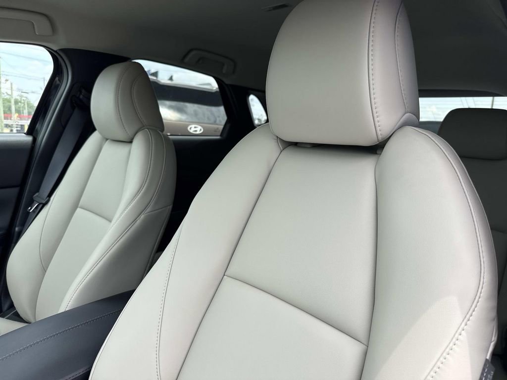New 2026 MAZDA CX-30 AWD 2.5 S w/ Select Sport Pkg image 27