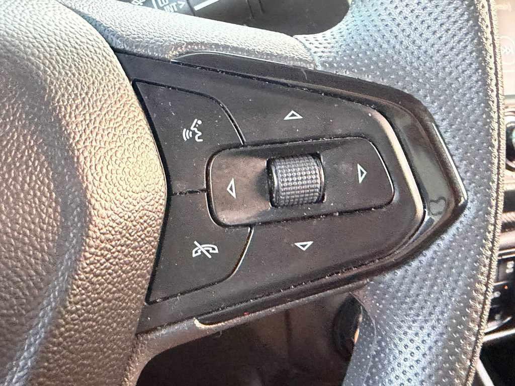 Used 2023 Chevrolet TrailBlazer LT FWD image 27
