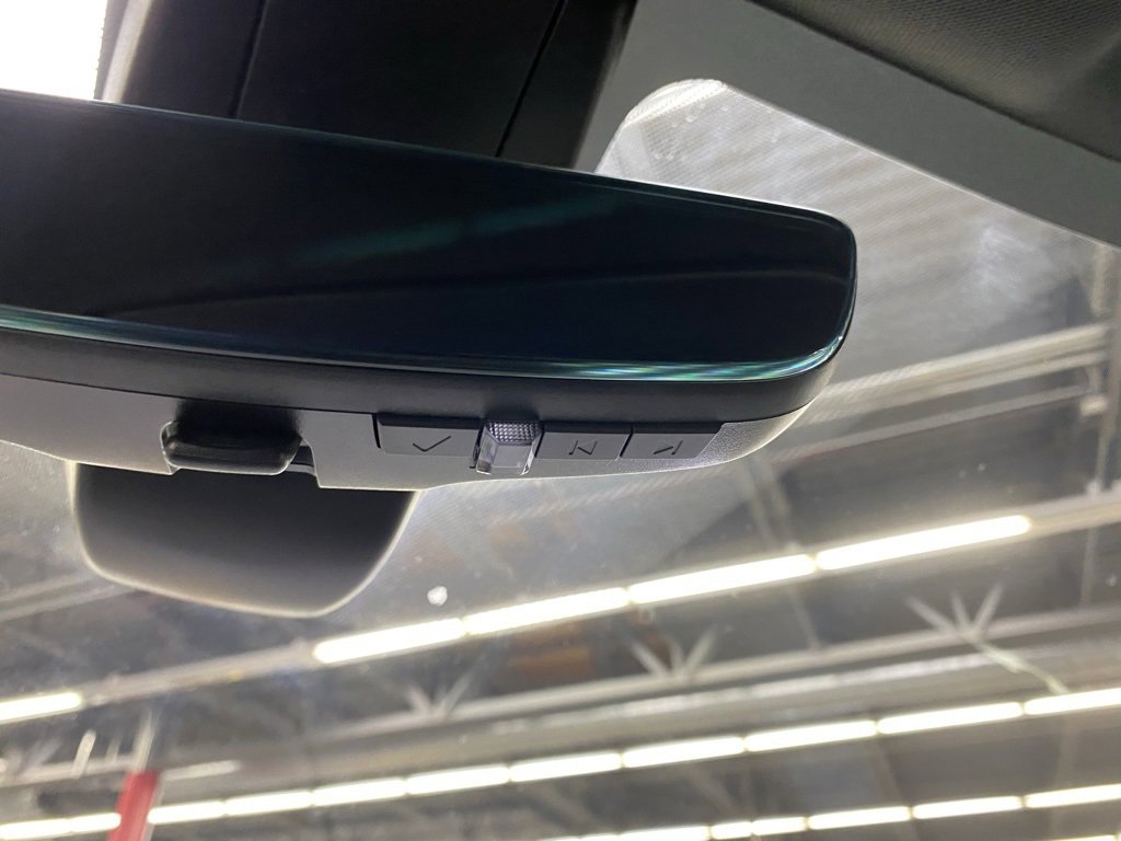 Used 2022 Chevrolet Tahoe High Country image 40