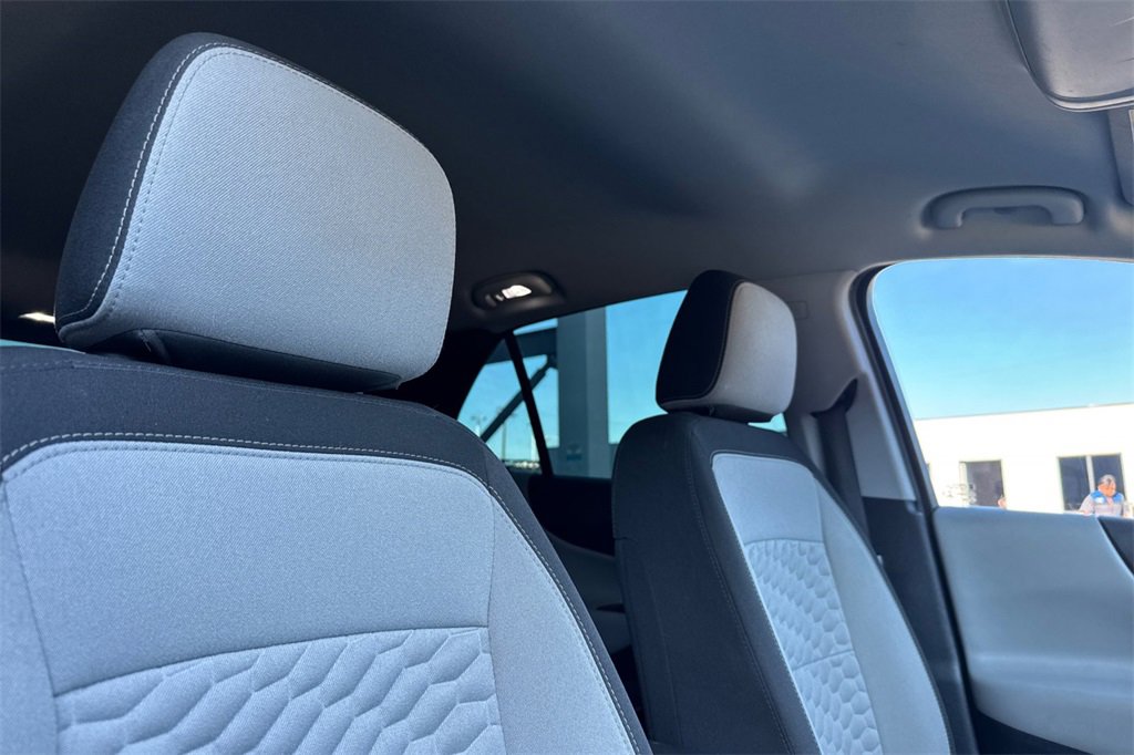 Used 2020 Chevrolet Equinox LS image 22