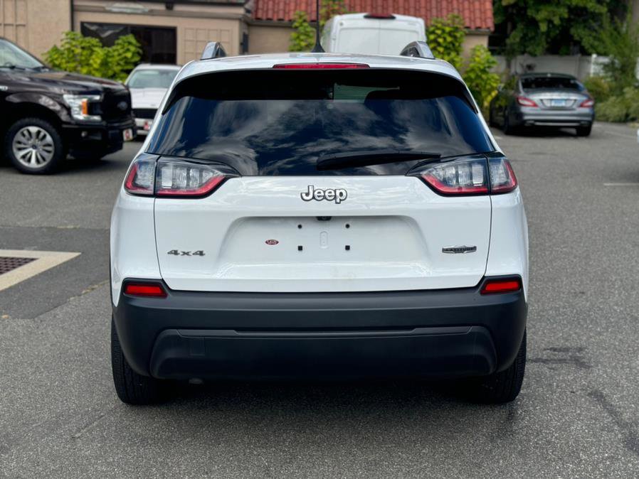 Used 2019 Jeep Cherokee Latitude w/ Cold Weather Group image 5