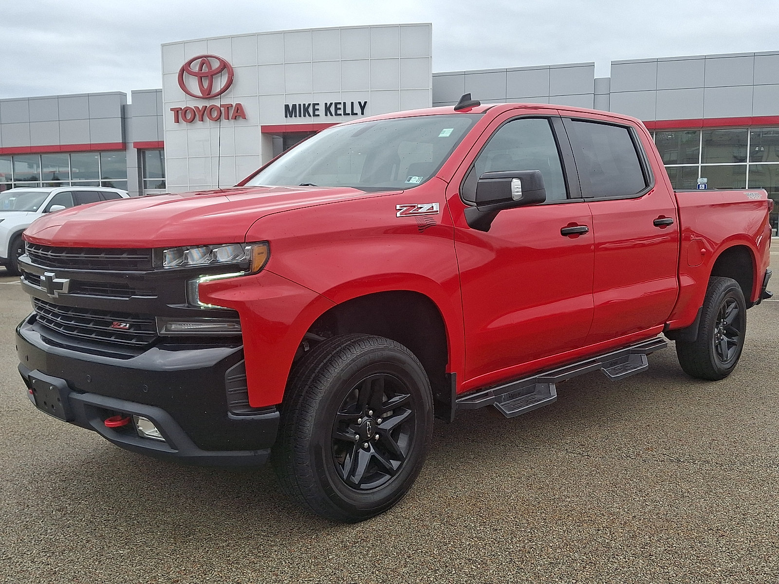 Used 2021 Chevrolet Silverado 1500 LT Trail Boss w/ Safety Package AWD/4WD image 3
