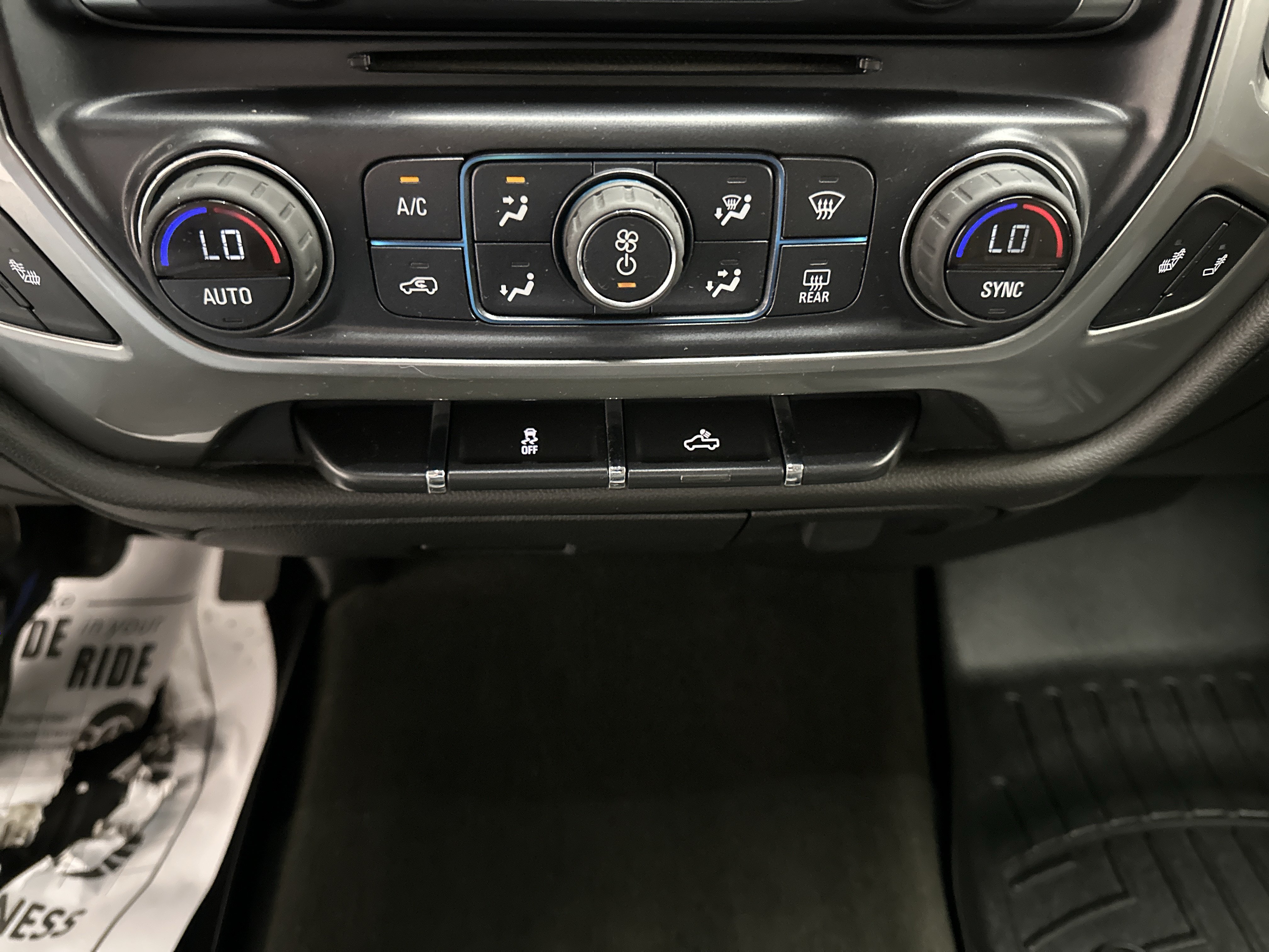 Used 2016 Chevrolet Silverado 1500 LTZ w/ Sport Package AWD/4WD image 35