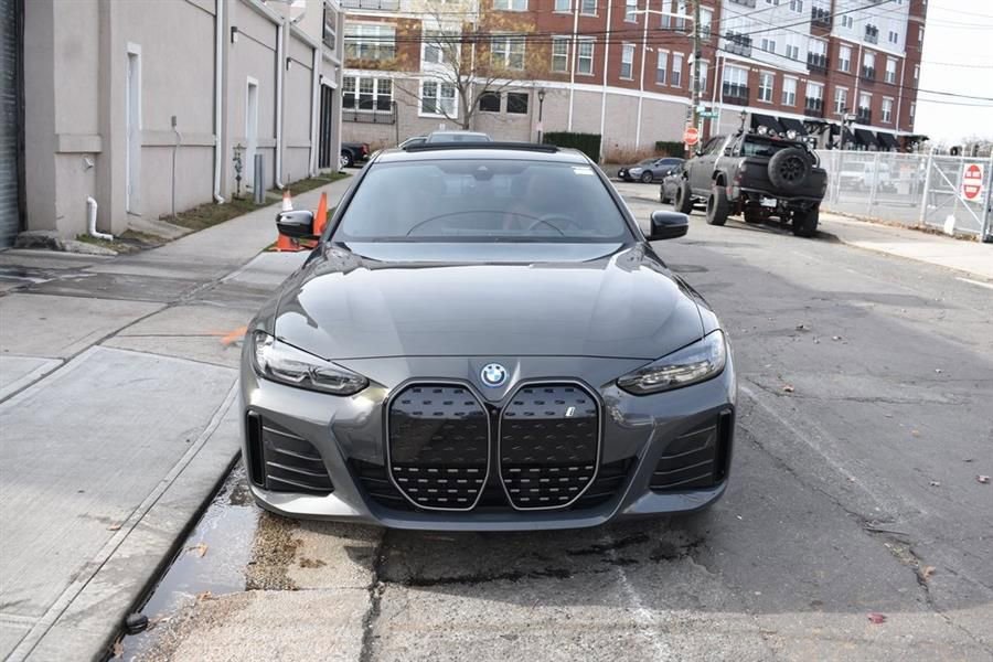 Used 2024 BMW i4 eDrive35 w/ Premium Package image 3