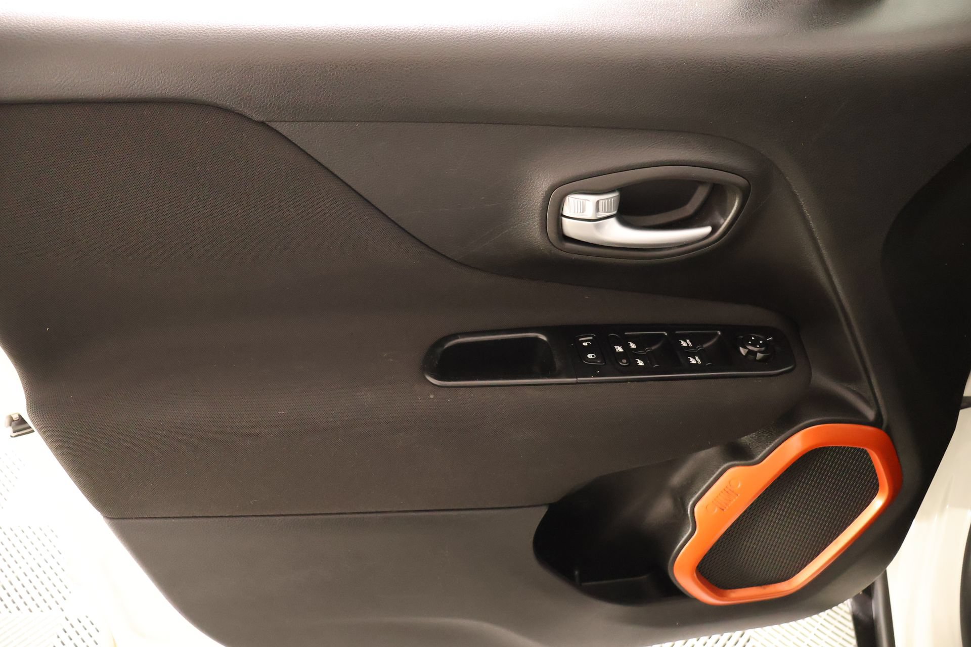 Used 2020 Jeep Renegade Sport AWD/4WD image 15