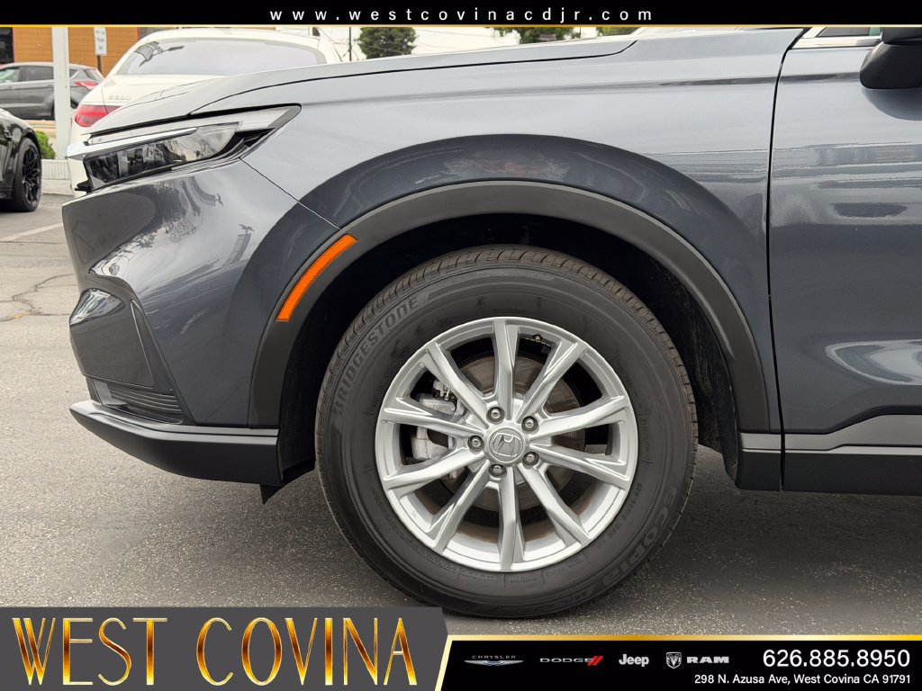 Used 2025 Honda CR-V EX image 9