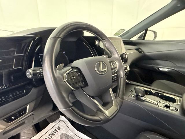Used 2024 Lexus RX 350 Premium w/ Accessory Package (Z1) AWD/4WD image 13