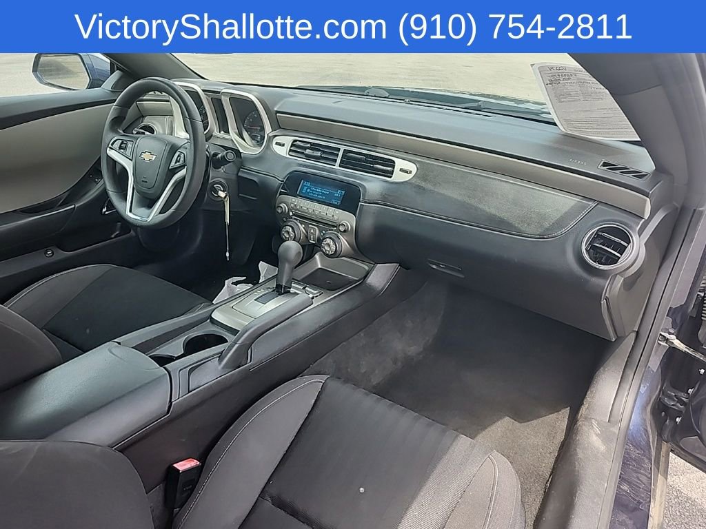 Used 2015 Chevrolet Camaro LS RWD image 22