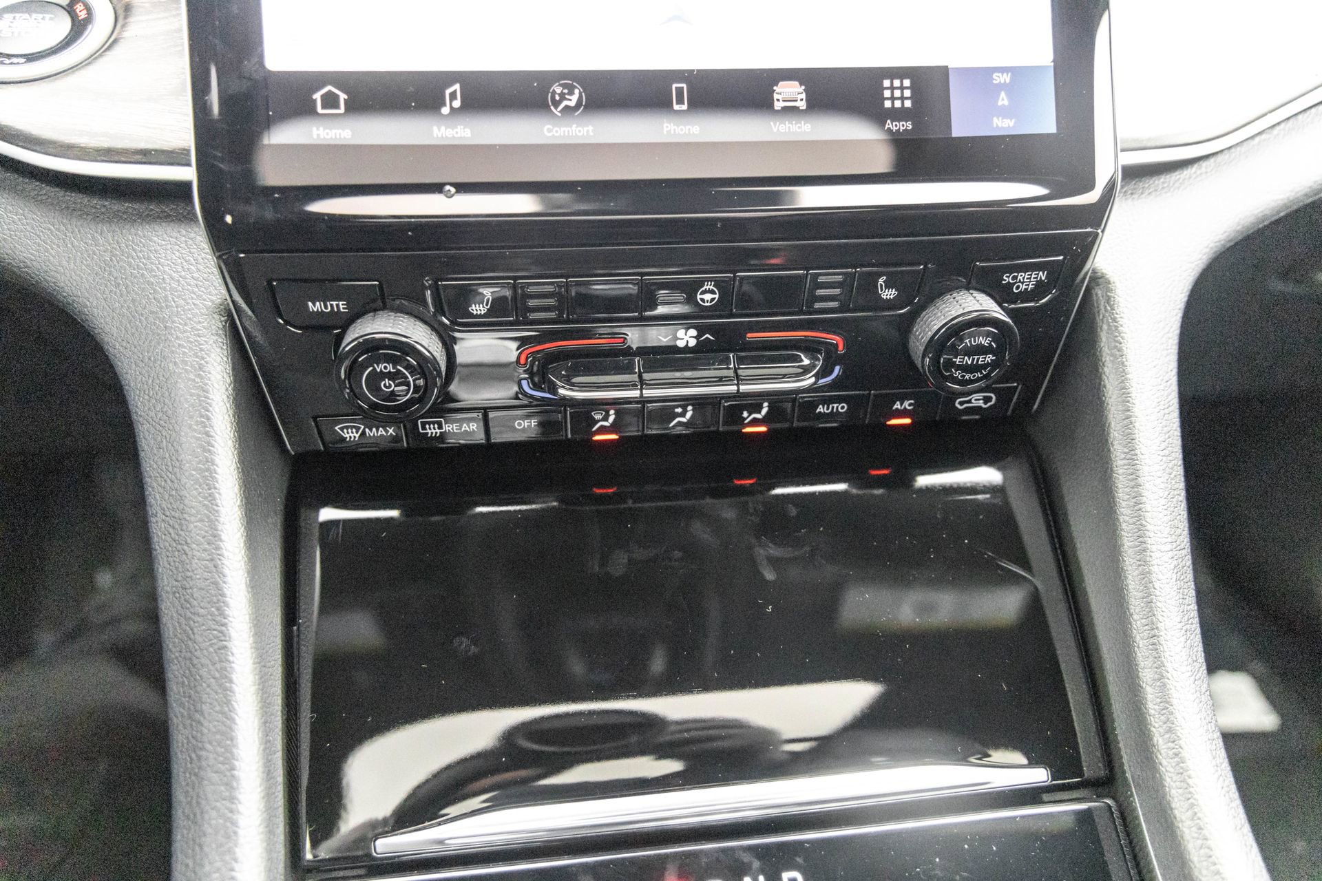 New 2025 Jeep Grand Cherokee Limited image 21