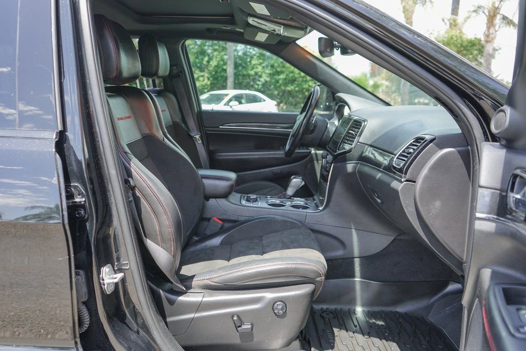 Used 2020 Jeep Grand Cherokee Trailhawk image 40