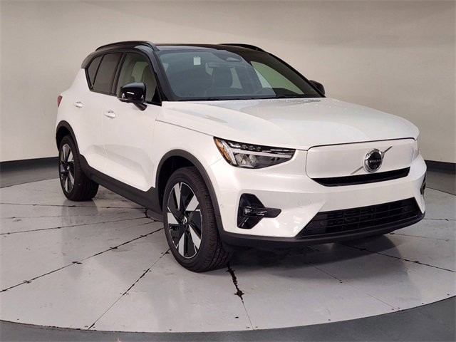 New 2024 Volvo XC40 Recharge Plus w/ Protection Package Premier image 7