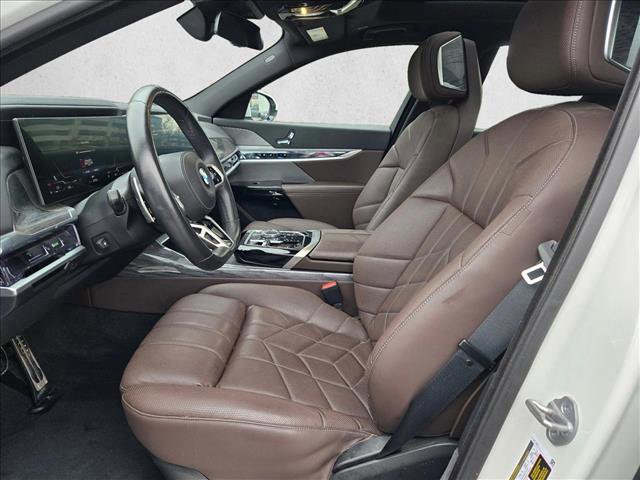 Used 2023 BMW 760i xDrive 760i xDrive image 12