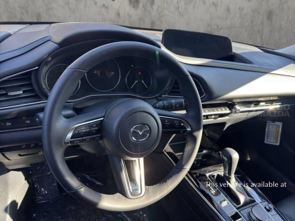 Certified 2025 MAZDA CX-30 AWD 2.5 S w/ Preferred Package image 11